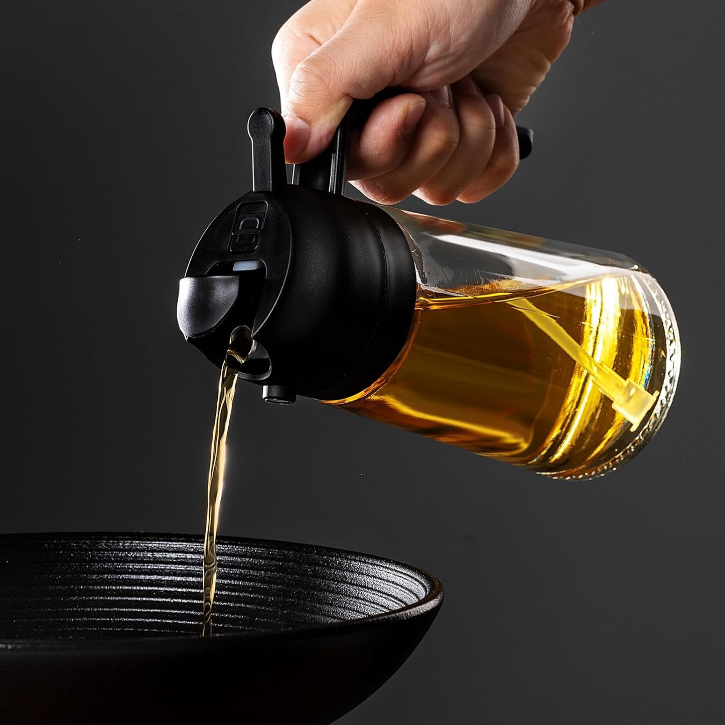 Oil Dispenser for Kitchen - 16Oz / 470Ml Olive Oil Bottle - 2 in 1 Olive Oil Dispenser & Oil Sprayer with Brush - Oil Sprayer for Cooking, Salad, Barbecue Black