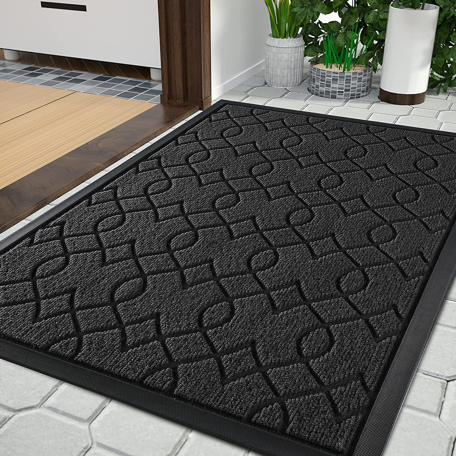 Front Door Mats, Heavy Duty Water Absorbent Mud Resistant Easy Clean Entry Outdoor Indoor Mat,Non Slip Backing, Exterior Mats for outside Patio Porch Farmhouse, 29.5 X 17, Black