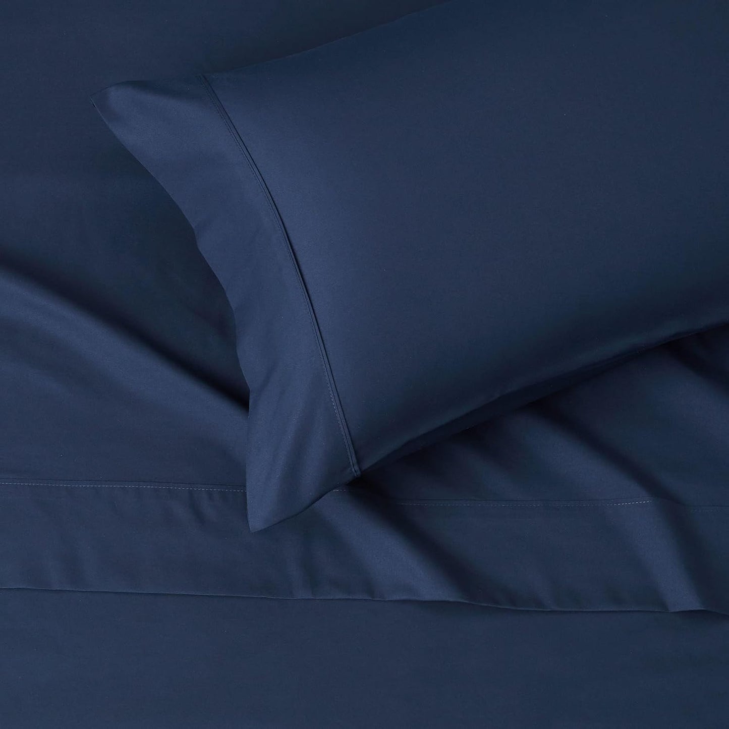 Lightweight Super Soft Easy Care Microfiber 3-Piece Bed Sheet Set with 14-Inch Deep Pockets, Twin, Navy Blue, Solid